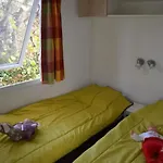 Zecamping 3 Piscine Chauffee Et Animaux Acceptes Κάμπινγκ