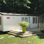 Zecamping 3 Piscine Chauffee Et Animaux Acceptes Κάμπινγκ 3*