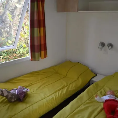 Zecamping 3 Etoiles Piscine Chauffee Et Animaux Acceptes Campingplatz